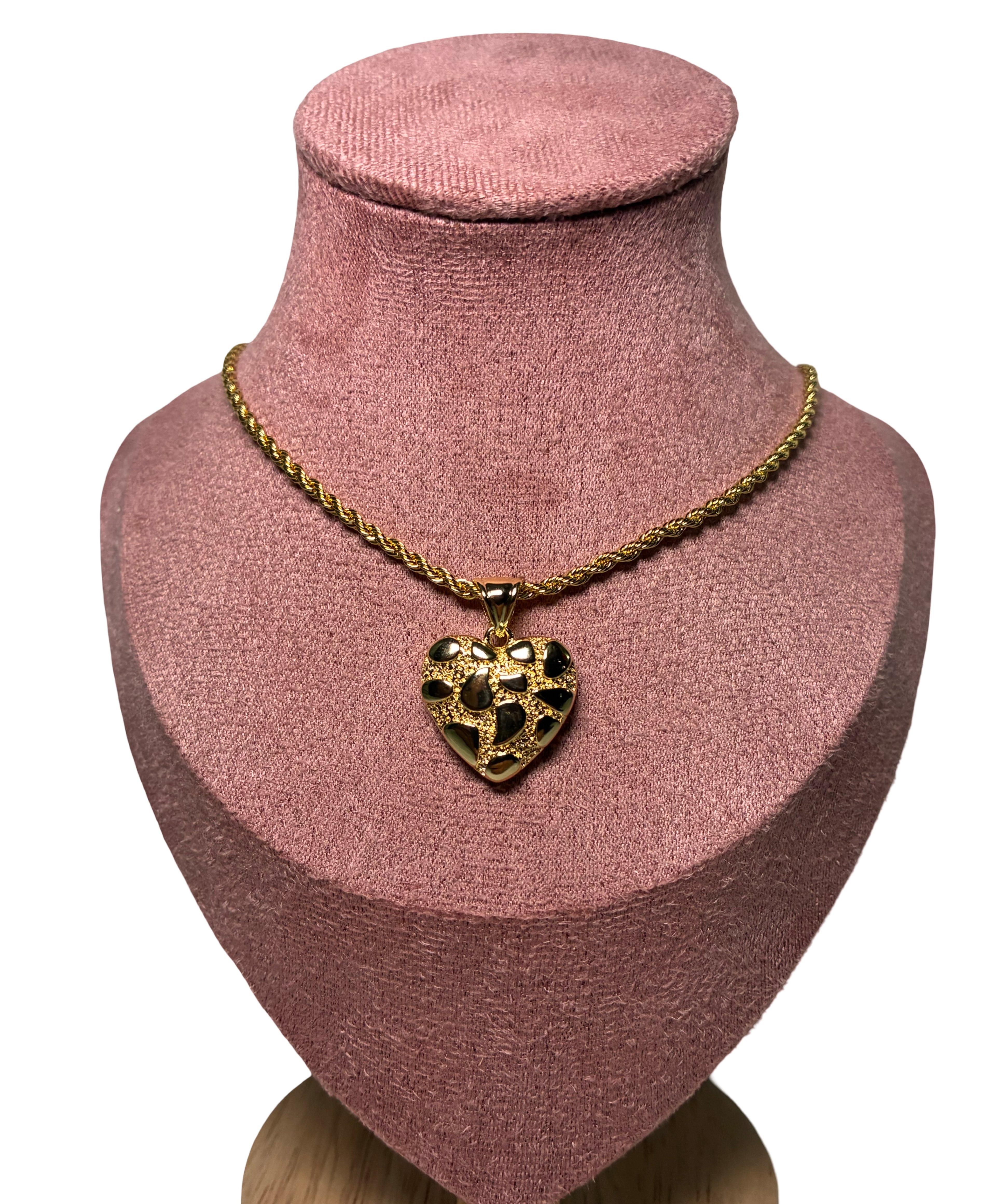 Nugget Heart Pendent Neckless