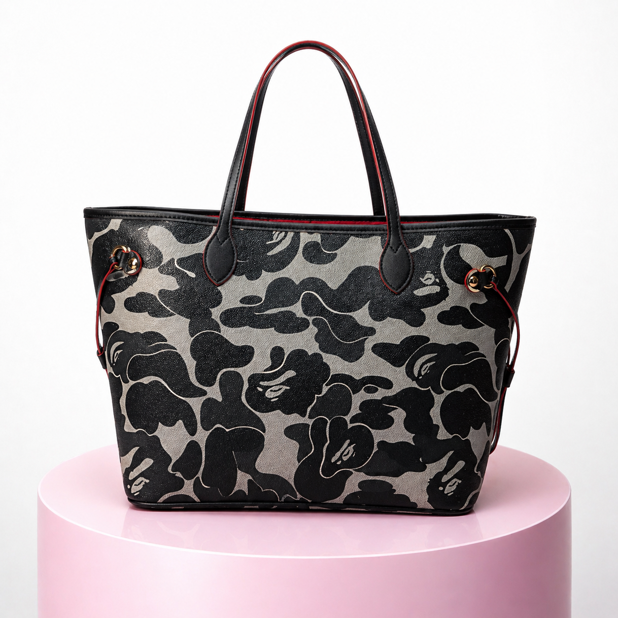 Black and Red Tote Bag ￼